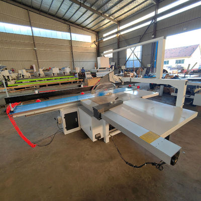 8000r/min スコアングスピード CNC-6132 建設作業用のダブルブレード スライディングテーブルソー