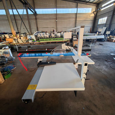 8000r/min スコアングスピード CNC-6132 建設作業用のダブルブレード スライディングテーブルソー