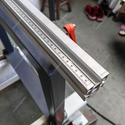 高級 の 3 頭 の 掘削 機械 を 用い て 木工 作業 に 革命 的 な 変化 を もたらす