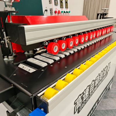 PD02 複合材PVC用の全自動粘着エッジマシン 総電源4kw