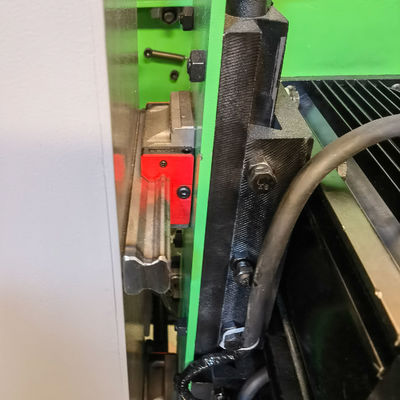 PS8130 木工用 自動側縁磨き機 四面磨き機