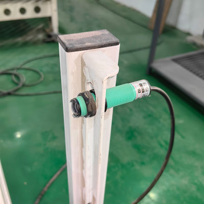 実際の負荷 1500kg PDL01 3kw 380v/50hz ローラー装置付き水力電気リフティングテーブル