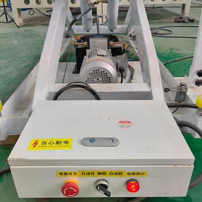 実際の負荷 1500kg PDL01 3kw 380v/50hz ローラー装置付き水力電気リフティングテーブル