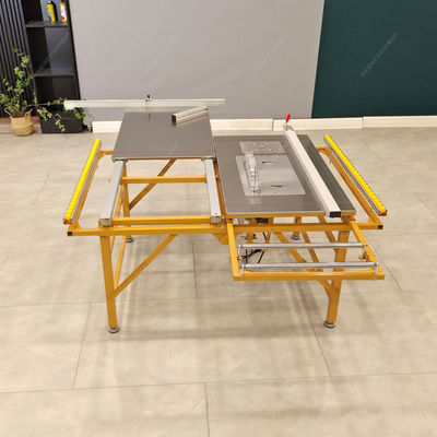 粉末のない折りたたむ滑りテーブルパネル 木工用の切断機 長さ2800mmまで