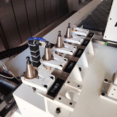 12kW 自動 CNC 家具 ドアロック ヒンジ パンシング 見えないスロッティングマシン