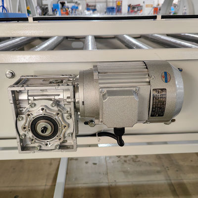 高生産性 180度フリップマシン ホテルで木板の自動回転