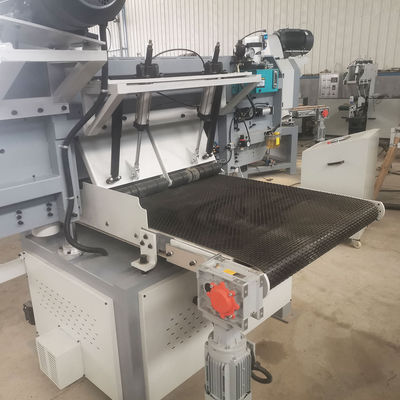 パワフル 21.12kw 横向きスタイル 工業用 650mm 木材切断バンド 快速サーブマシン