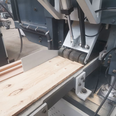 500mm 横切断帯の木材用切断用サー 1900 KG 重量 21.12kw 電力