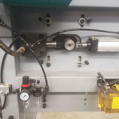 17.22kw パワー ホorizontal Band Saw Machine 木工における木材と板を切る用