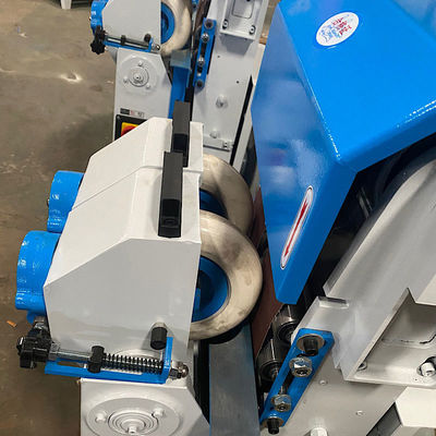 3kwのモーターパワーを持つ木材砂磨機 ダブルバンド丸棒 磨きと滑らか