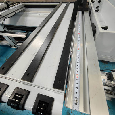 高速ビームソウ CNC 木工テーブル MJ6228B 4800rpm メインソウシャフト速度
