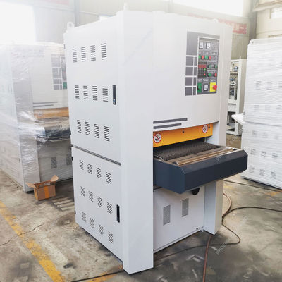 650x1920mm 磨き帯工業用 木材砂磨機 カリブレーションと磨きのために