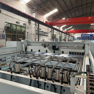 高精度CNCパネル用家具産業用切削機 5100x6300x1900mm