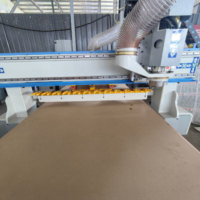 9KW スピンドルパワー PK1325 ATC CNC ルータ 木製複合板家具の溝と切断