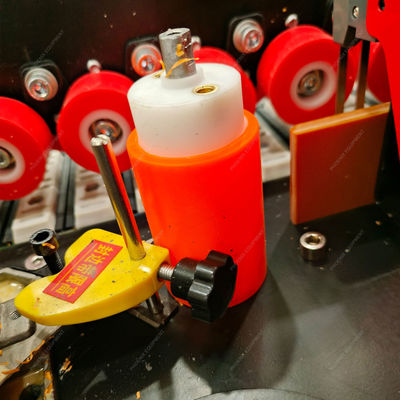自動家具用のCNCエッジバンドリングマシン