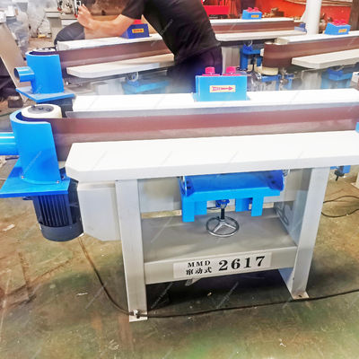 1200mm 作業幅 多機能型固形木材砂磨機 変速