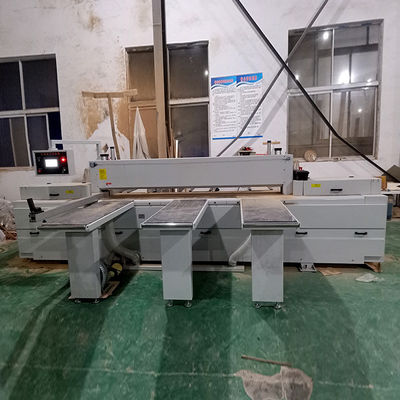 木工機器 5200mm*3900mm*1700mmの自動鉄톱CNC 仕様