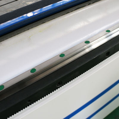 PM1325 CNC 木工広告彫刻機 0.02mm 位置位置精度