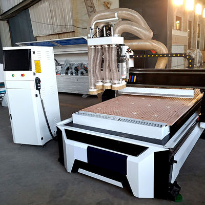 最大 作業速度 25000mm/min 1300×2500mm 作業テーブル サイズ 木工 CNC ルーター