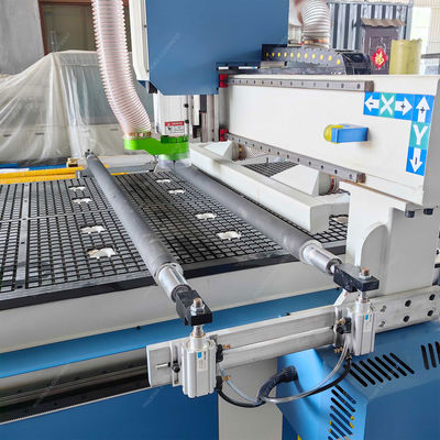 バイオスフィア 3 軸 CNC 彫刻 フレッシング マシン 台湾 ヒウィン 広角ガイドレール