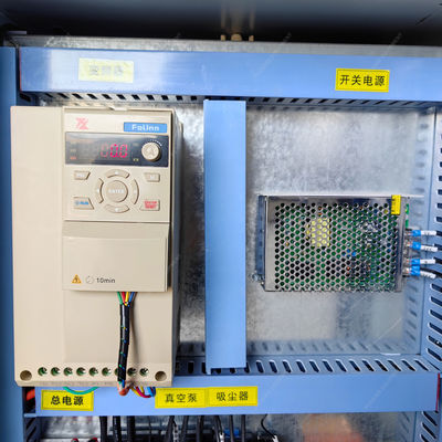 1700KG重量 木彫り CNC ルーター 横軸の掘削と掘削機能