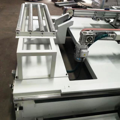200*1pcs 木工 MJ-27308 木製家具のためのCNC切断機