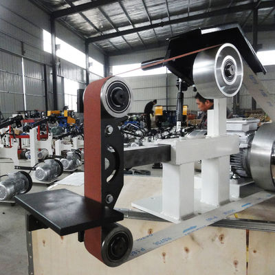 パワー 2.2kW 砂と磨き作業のための工業ベルト磨き機