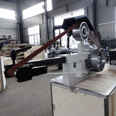 パワー 2.2kW 砂と磨き作業のための工業ベルト磨き機