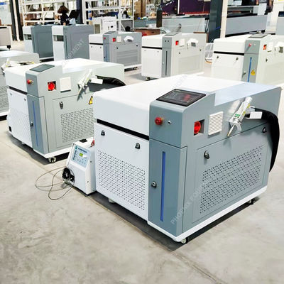 1500W産業用 3 イン 1 ファイバーレーザークリーナー 溶接器 切断器 スポット 溶接浄化機