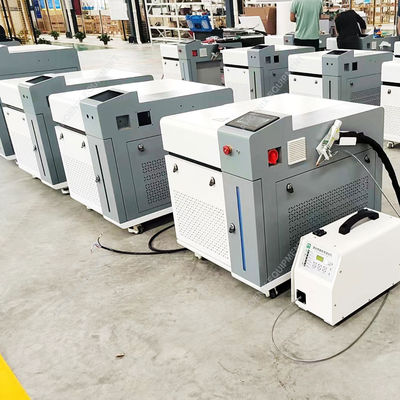 1500W産業用 3 イン 1 ファイバーレーザークリーナー 溶接器 切断器 スポット 溶接浄化機