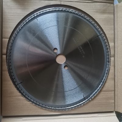 Tct カービッド材料合金 木工 固木の切削のための丸型サーブ刃