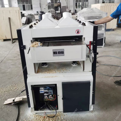 簡単 四面型木工機械 9.2/7.5 m/min 給餌速度 850 KG 重量