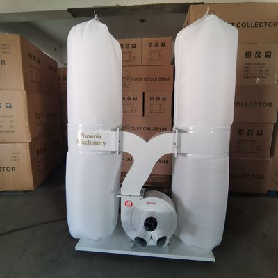 工業用木工用粉塵抽出機 3150m3/h 空気流量と3*100mm入口直径