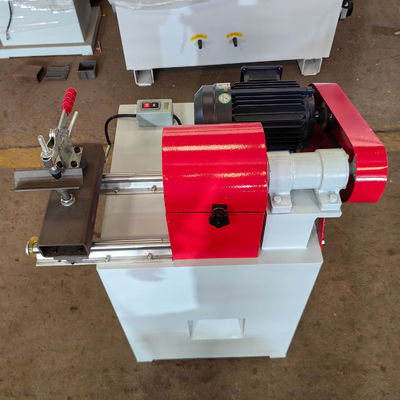 5000r/min スピンドル速度 木丸棒棒バーを作るマシン あなたのビジネスのために