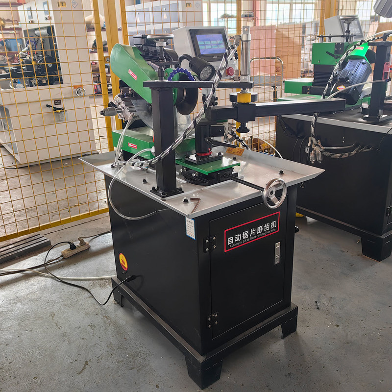 精度 6000 r/min CNC 5-45mm 歯のピッチを持つ円形サーブ刃の磨き機
